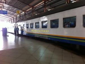 Kereta Api Sawunggalih singgah di Stasiun Purwokerto